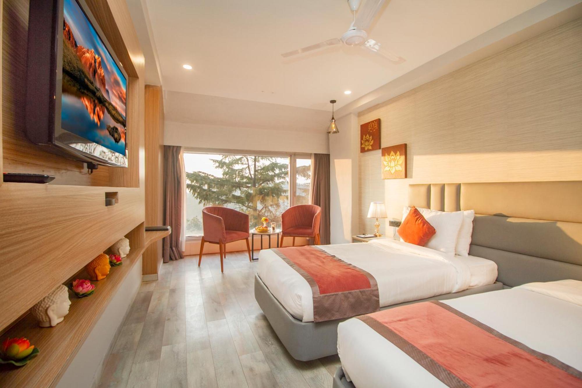 Amritara Surya, Mcleodganj, Dharamshala Hotel Kültér fotó