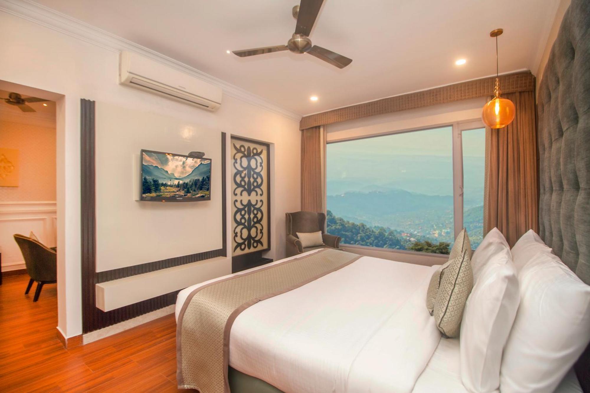 Amritara Surya, Mcleodganj, Dharamshala Hotel Kültér fotó
