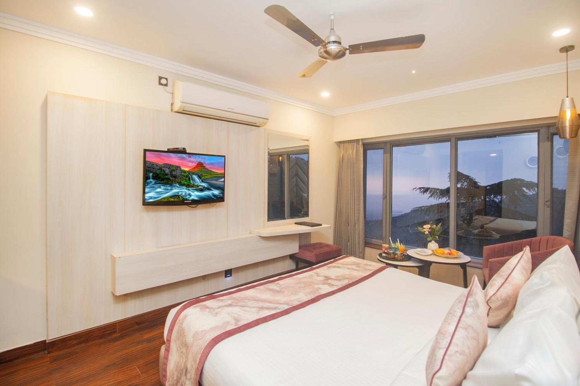 Amritara Surya, Mcleodganj, Dharamshala Hotel Kültér fotó
