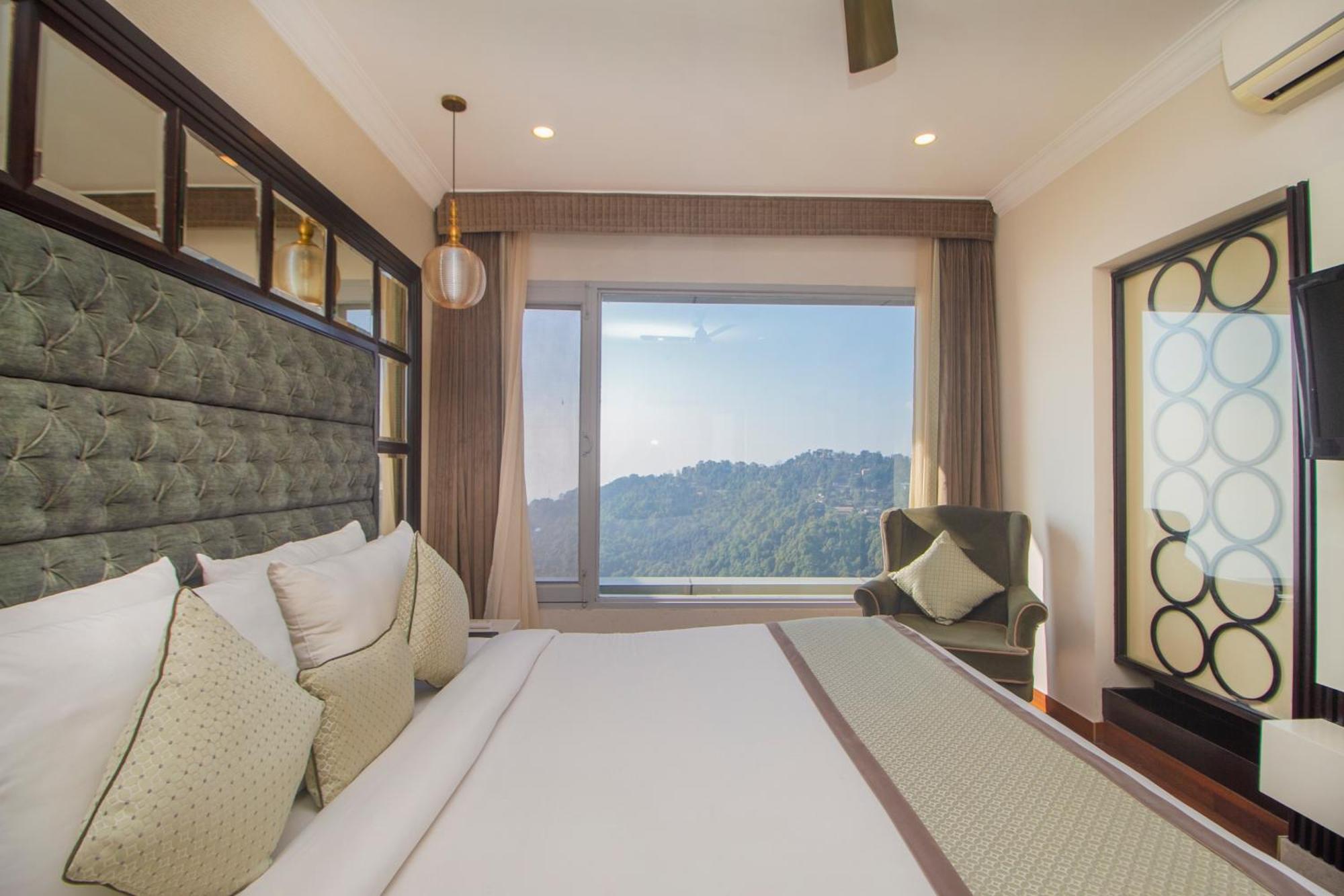 Amritara Surya, Mcleodganj, Dharamshala Hotel Kültér fotó