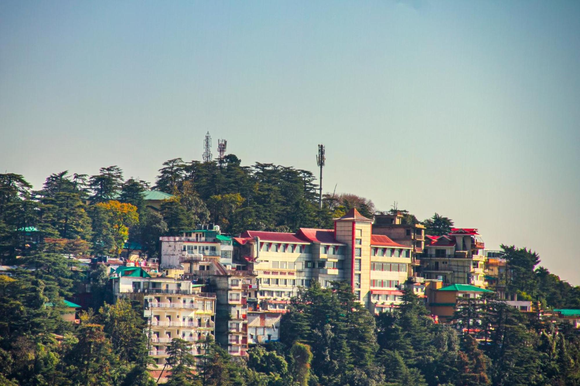 Amritara Surya, Mcleodganj, Dharamshala Hotel Kültér fotó