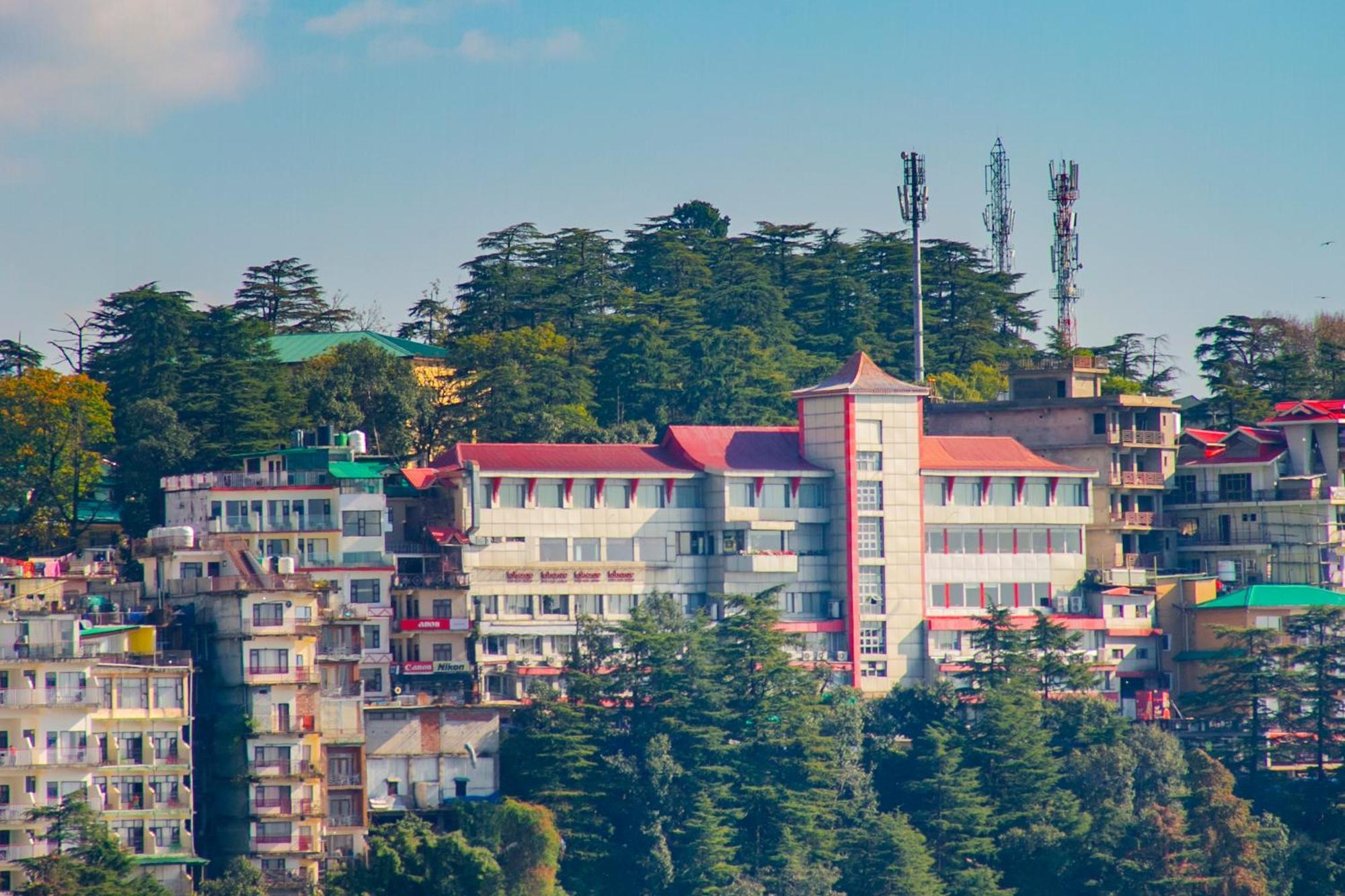 Amritara Surya, Mcleodganj, Dharamshala Hotel Kültér fotó