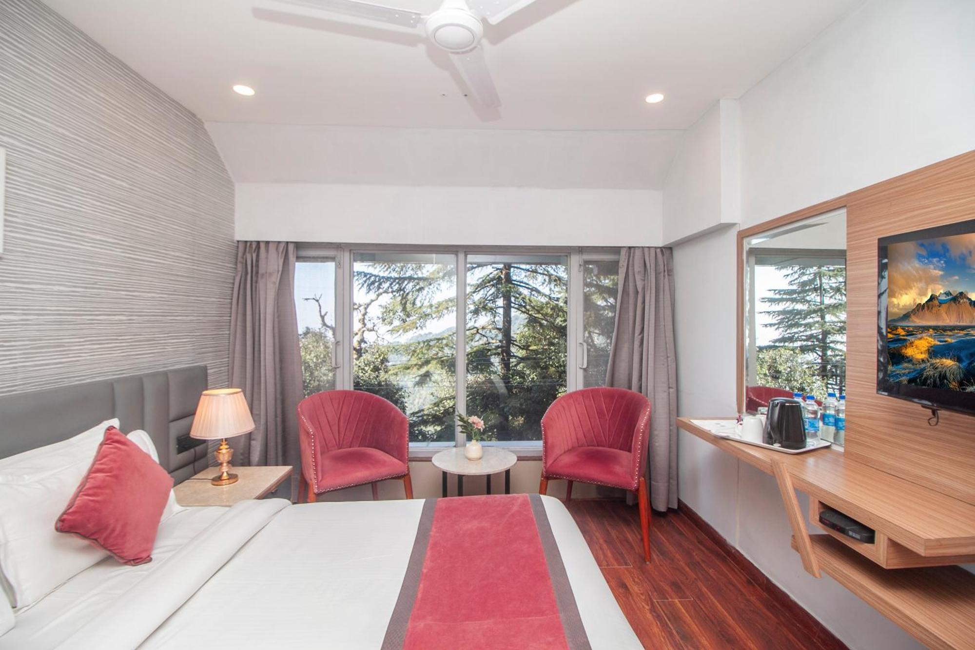 Amritara Surya, Mcleodganj, Dharamshala Hotel Kültér fotó