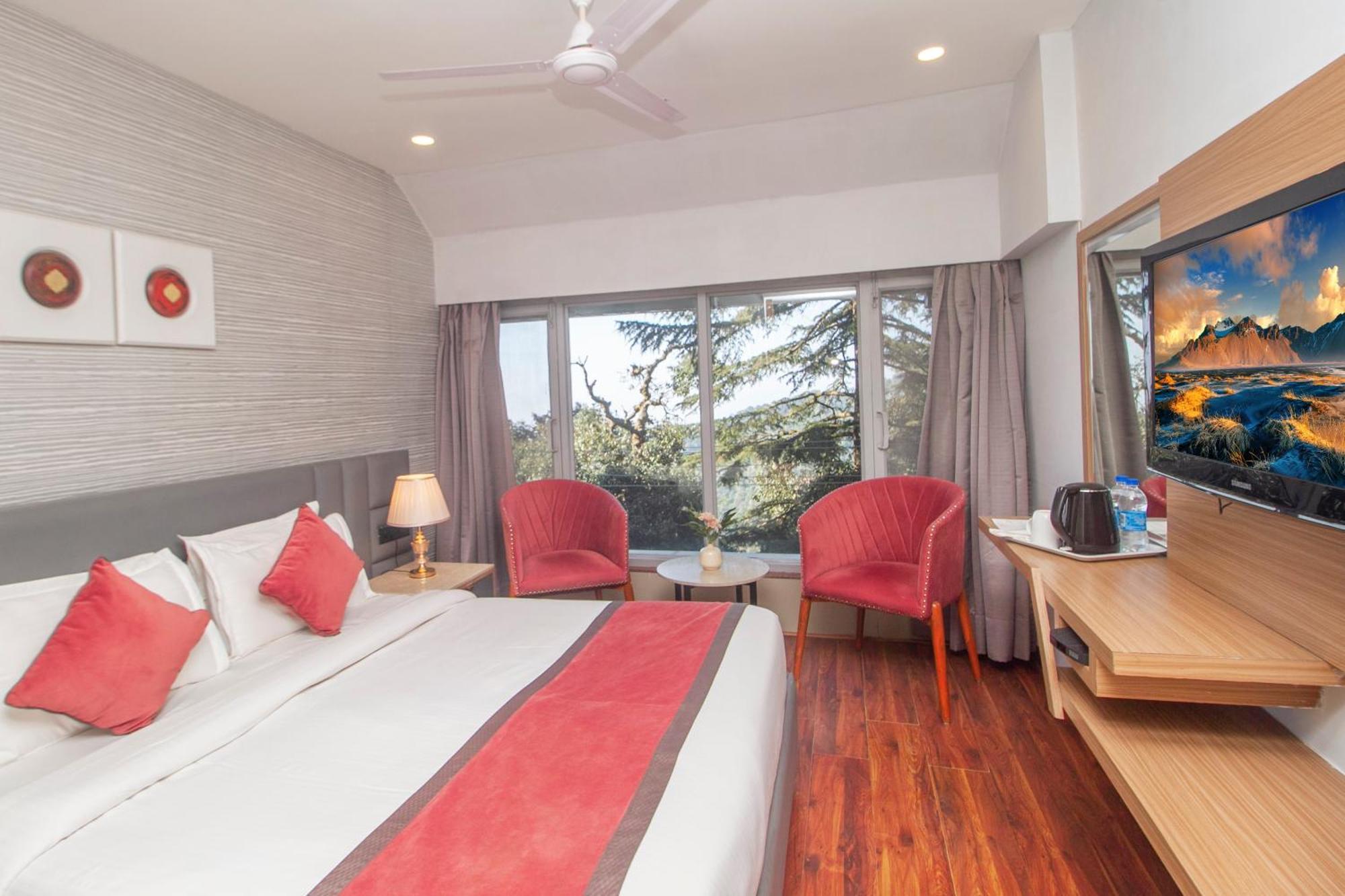 Amritara Surya, Mcleodganj, Dharamshala Hotel Kültér fotó