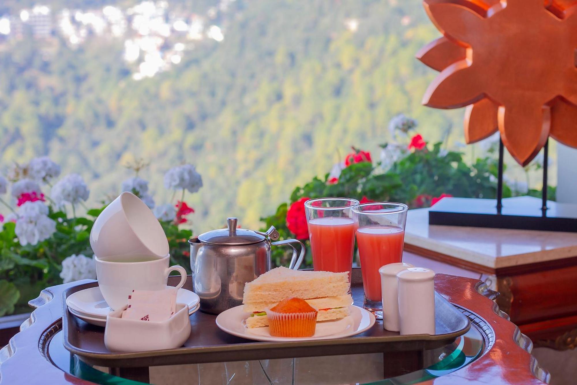 Amritara Surya, Mcleodganj, Dharamshala Hotel Kültér fotó